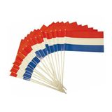 Merkloos / Sans marque Feest zwaaivlaggetje - 30x - Nederlandse vlag - 20 x 30 cm - kunststof - handvlaggetjes - Holland