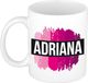 Bellatio Decorations Adriana naam cadeau koffie mok - beker - met roze verfstrepen - Cadeau collega - moederdag - verjaardag - juf - coach - 300 ml - wit