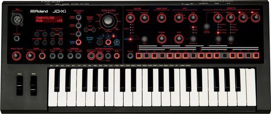 Roland JD Xi analogedigitale crossover synthesizer