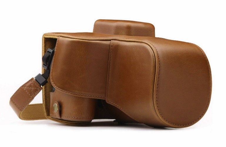 MegaGear MG1305 - Cameratas - Bruin - Leer - Canon EOS Rebel SL2, Kiss X9 18-55mm Lens