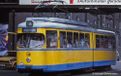 Arnold HN2603D Tram Duewag GT6, één voorlicht, geel/blauw kleurstelling "Essen", ep IV-V, met DCC decoder Loco - Elektrisch