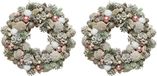 Decoris 2x Kerstkransen White Wash met Sneeuw en Versiering 34 cm