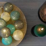 GuirLED Mangrove LED lichtsnoer met 24 katoenen bollen - USB - Afstandsbediening