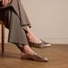 No Stress - Femme - Mocassins en cuir dorés avec chaîne dorée - Taille 37