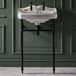 Hudson Reed Windsor Lavabo sur pieds métal - Design rétro – 59 cm – Porte-serviettes Noir – 2 trous