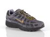 Nike P-6000, taille 11 Homme couleur Gris|Or|Noir