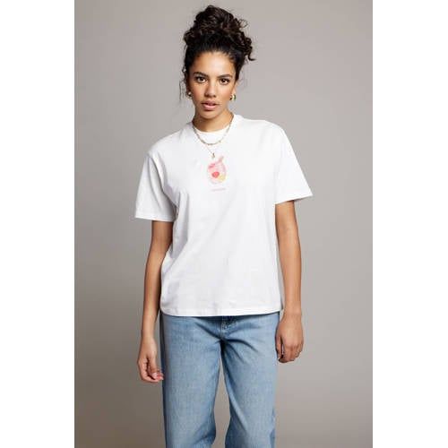 Pink Noir T-shirt met backprint ecru