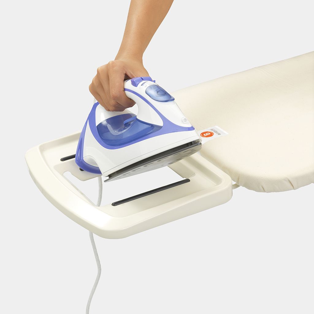 Brabantia Strijkplank C - Full-size Ironing Board - 124 x 45 cm - Black