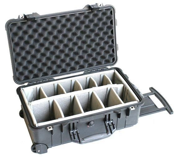 Peli 1514 - Zwarte Trolley Koffer voor Apparatuur - IP67 - 559x351x229mm