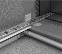 ACO ShowerDrain C douchegoot rvs m.muurflens z.rooster, 70mm breed, stankslot 25mm 885mm inb.diepte 65mm m.zijuitloop 90108831