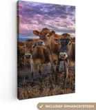OneMillionCanvasses Canvas Schilderij Koe - 90x140cm - Multicolor - Rechthoekig