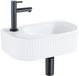 QeramiQ Fuente Fonteinset - 40x21.5x12cm - links - geribbeld - halfrond - 1 kraangat - keramiek - fonteinkraan zwart mat - afvoerplug - verlaagd sifon - wit glans