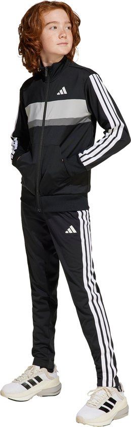 Adidas Sportswear Seasonal Essentials Tiberio 3-Stripes Tricot Trainingspak Kids - Zwart