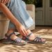 Teva Tirra Traveler Sandalen blauw Textiel