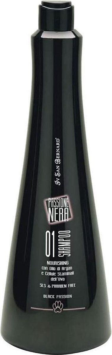 I.S.B. Vachtshampoo 01 Black Passion 1000 Ml Zwart