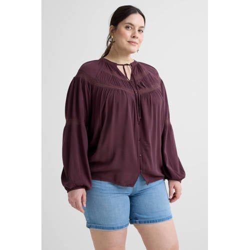 Anytime Crinkle Blouse Met Broderie-Tapedetails Bruin