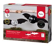Rayher Doe-het-zelf knutselpakket vleermuizen, set 5 vleermuizen, verschillende maten, 2 x vleugelbreedte 27,6 cm, 3 x vleugelbreedte 23,9 cm, decoratie Halloween, 70055000