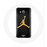 Maniacase Hoesje voor Samsung Galaxy J5 Air Michael Jordan Logo Geel