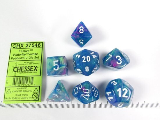 Chessex dobbelstenen set, 7 polydice, Festive Waterlily w/White