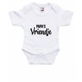 Bellatio Decorations Papas vriendje tekst baby rompertje wit jongens - Kraamcadeau/ Vaderdag cadeau - Babykleding 56