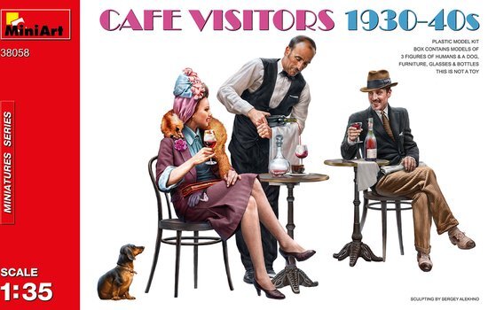MiniArt 1:35 38058 Cafe Visitors 1930-40s Plastic kit
