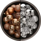 Shoppartners Bv 74x pièces boules de Noël en plastique mélange de marron camel et argent 6 cm