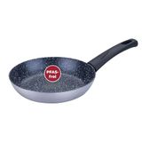 FACKELMANN Essential Crisp Braadpan, diameter 20 cm, hoogwaardige, PFAS-vrije keramische coating, ideaal voor alle warmtebronnen, inclusief inductie, zwart