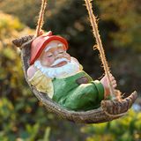 TERESA'S COLLECTIONS Leuke tuinkabouters decoraties voor tuin hangende standbeelden buiten geschenken, slaperige kabouter in schommel blad hangmat hars boom ornamenten beeldjes voor stronk tak gazon