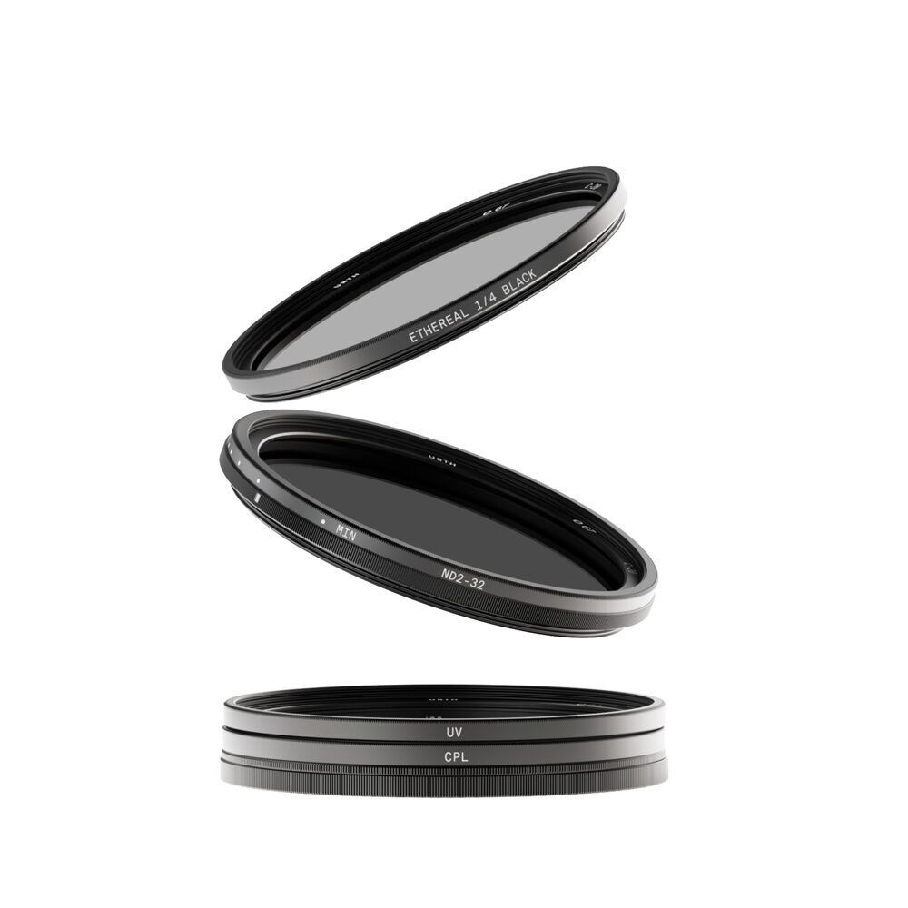 Urth 82mm Cinematic Filter Kit Plus+ (UV, CPL, ND32, Ethereal 1/4 Black Mist)