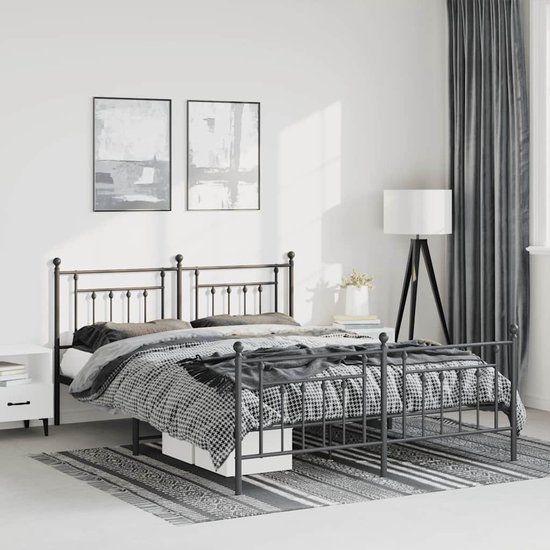 vidaXL Bedframe met hoofd- en voeteneinde, metaal, zwart, 135x190 cm
