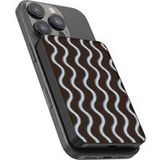 Selencia Vivid Powerbank 5.000 mAh - Draadloze Powerbank - Geschikt voor MagSafe en Qi - Black / Wavy Baby Choco