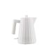 Alessi Plissé MDL06/1WUK Design-waterkoker, van thermoplastische hars, Engels stopcontact, 2400 W, 100 cl, wit