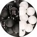 Kerstversiering 24x stuks kunststof kerstballen mix van wit en zwart 6 cm