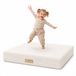 Flumi Kinder Trampoline voor Thuis - Zachte Springmatras - Lichtbeige Teddy Stof - Afneembare Hoes - 110 x 71 cm