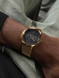Guess Reputation Kwarts Analoog Horloge Goudkleurig Kast Gemaakt Van 100% Roestvrij Staal En Een Armband Van 100% Roestvrij Staal 44 GW0710G1, GW0710G2