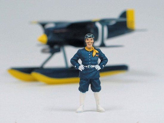 Fine Porco Rosso model kit met figure 1/48 Curtiss R3C-0 Seaplane & Curtis