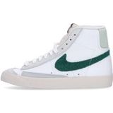 Nike Wmns Blazer Mid 77 Vintage Summit blanc/vert gorge/argent clair