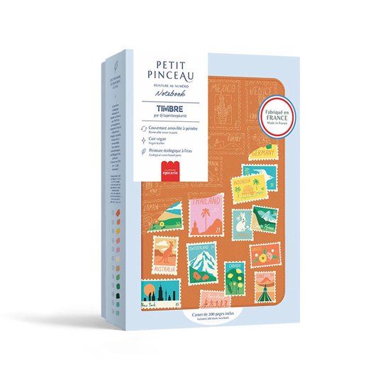 LA PETITE épicerie La Petite Epicerie Paint by Numbers Note book “STAMPS / STEMPEL / TIMBRE” inclusief 200 pagina's blanco A5 notitieboek & veganistische leren omslag 24,5x32,5cm