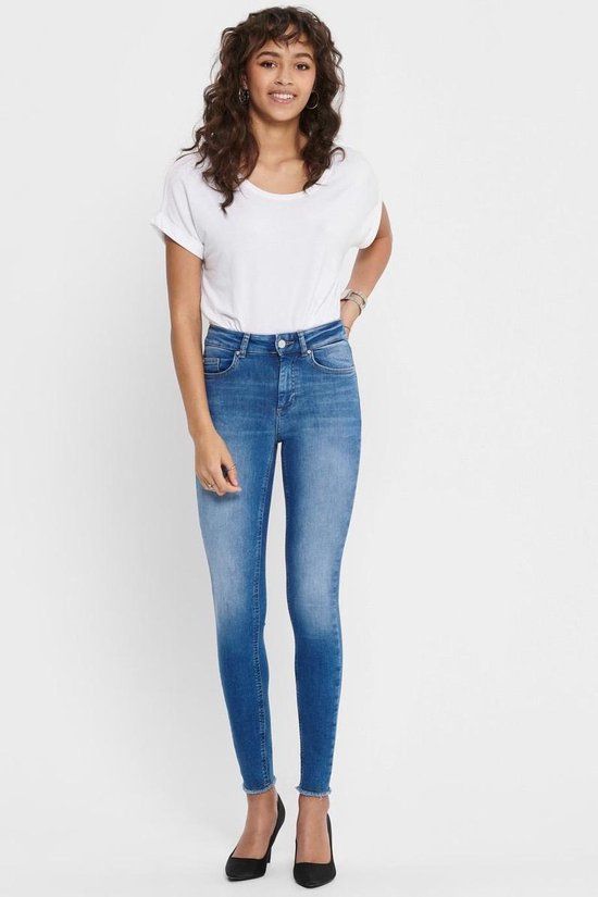 ONLY Blush Skinny Jeans - Women - W26 X L32 - Medium Blue Denim