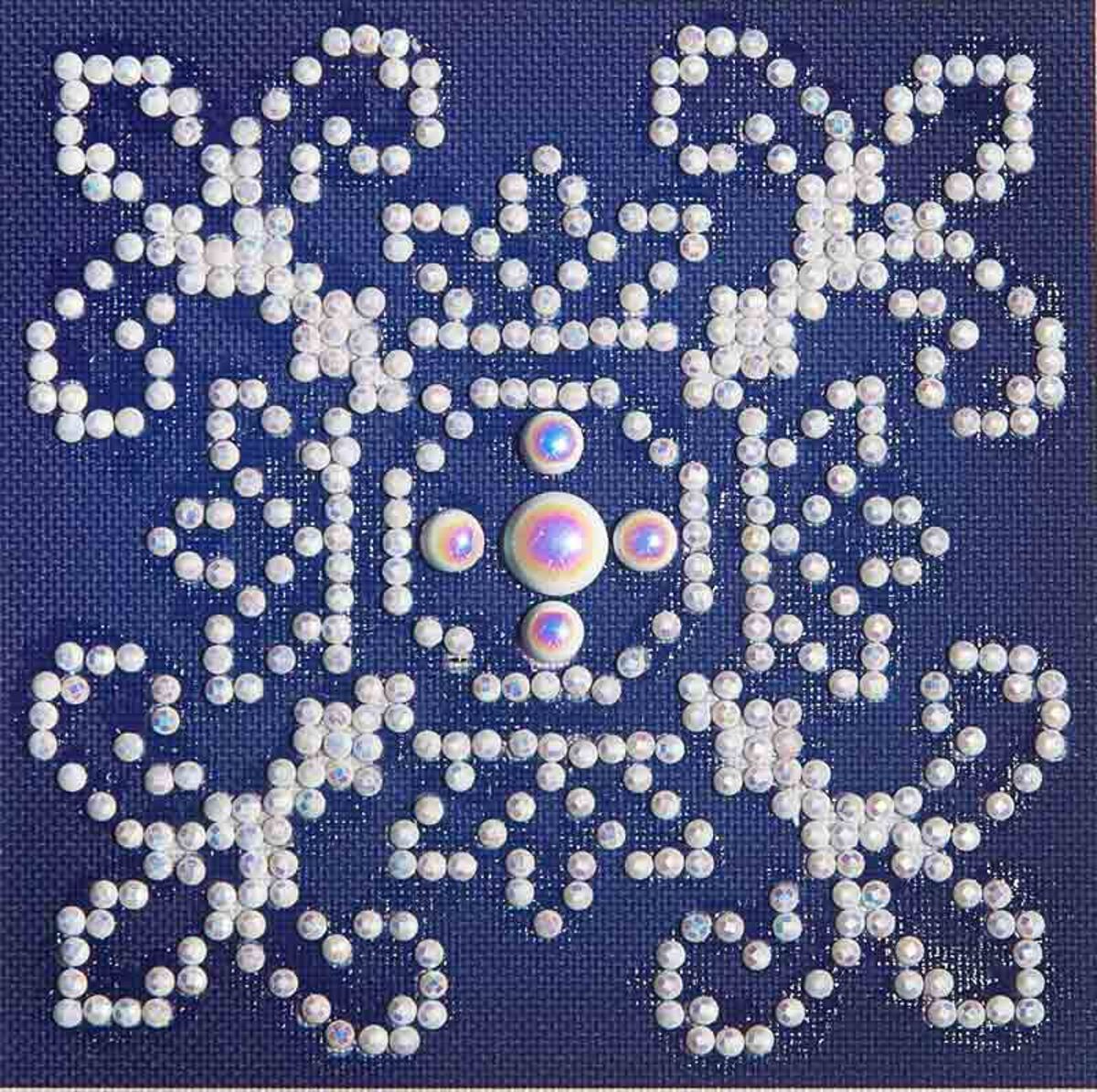 Diamond Dotz Painting White on Blue 10.2 x 10.2 cm