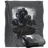 BATMAN Arkham Knight Perched Silky Touch Plaid 152 x 127 cm