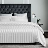 Damier Satijn beddengoed 200 x 200 cm wit