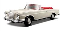 Maisto Mercedes-Benz 280SE 1967 1:18 Creme 31811