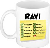 Bellatio Decorations Naam mok Ravi - wit - top gozer - keramiek - 300 ml - cadeau collega beker