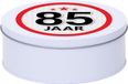 Merkloos / Sans marque 85 Years Snoeptrommel - koektrommel Cadeau - wit - rond blik - met 85 jaar sticker - Cadeauverpakking - verjaardag - Dia blik is 18 cm
