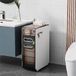 Armoire de sol étroite avec roulettes pour salle de bain