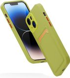 ShieldCase Backcover hoesje met pashouder - Geschikt voor iPhone 13 hoesje - Pasjeshouder shockproof case - Ruimte voor pasjes - Siliconen hoesje lichtgroen / groen
