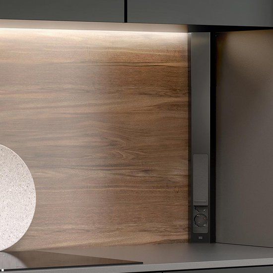 Bachmann Casia 2 Hoekstopcontact - 4-Voudig Zwart (932.104)