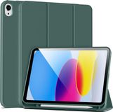 Casemania Hoes Geschikt voor Apple iPad 2025 (A16) & 2022 10e Gen - Groen - Smart Cover met Pencil Houder Uitsparing