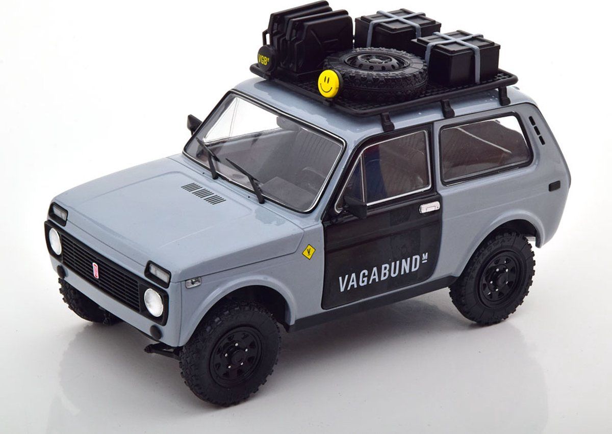 Solido Solido Niva Vlada 1980 - 1:18 - Grijs / Zwart